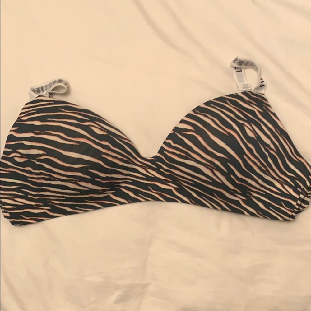 Bra